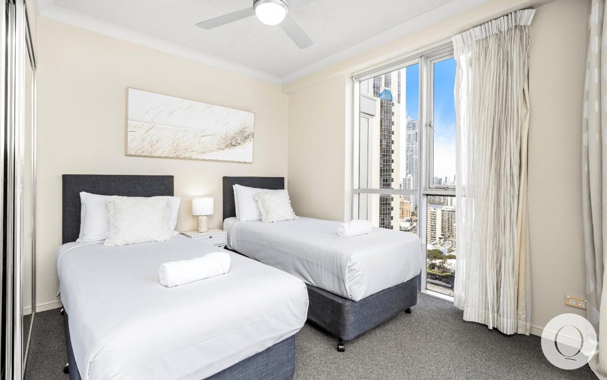 Chevron Renaissance Surfers Paradise Mid Week Madness Deal - Q Stay Gold Coast Exterior foto